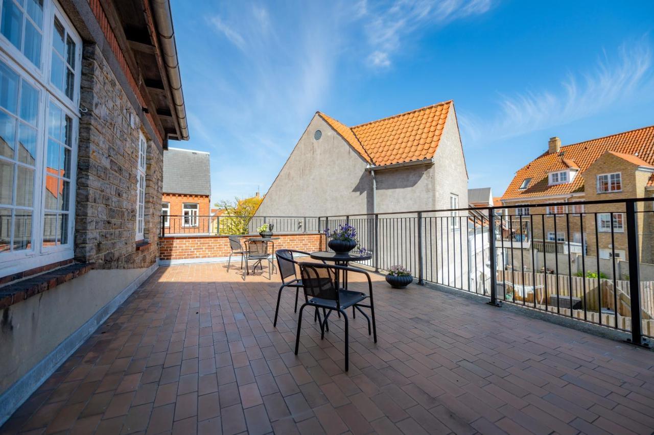 Det Gamle Posthus Hotel Rønne Kültér fotó