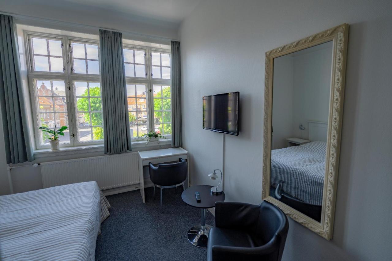 Det Gamle Posthus Hotel Rønne Kültér fotó