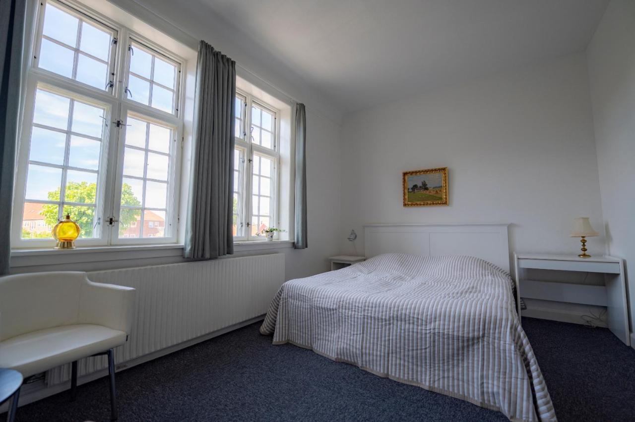 Det Gamle Posthus Hotel Rønne Kültér fotó