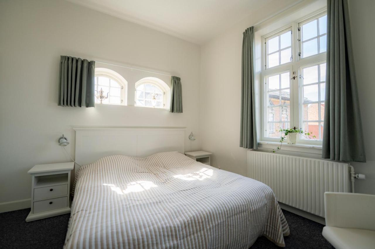 Det Gamle Posthus Hotel Rønne Kültér fotó